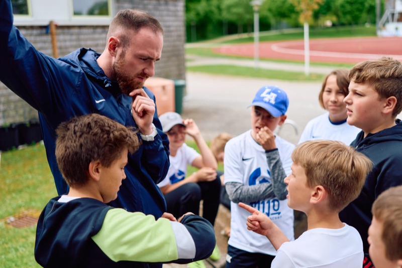 mijo-Coach beim Vereinstraining